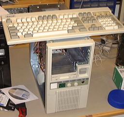 15-Kalaspuffar - Installera NetBSD för att korskompilera kärna till Stric's powerbook (isterchoklad).
